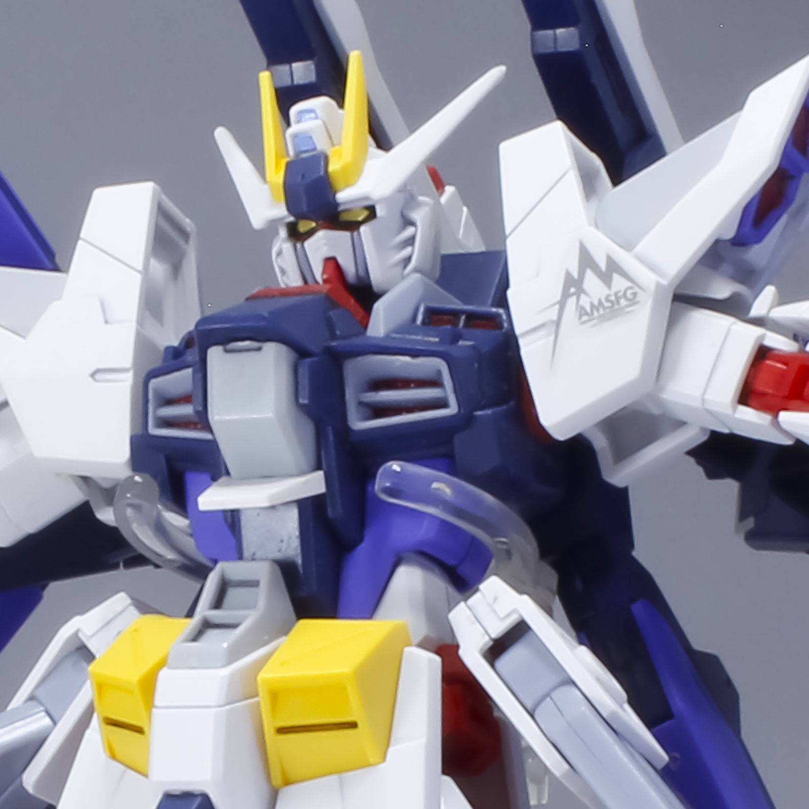 HGBF 1/144 アメイジングストライクフリーダムガンダム