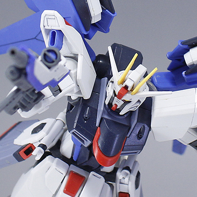 HGCE 1/144 フリーダムガンダム