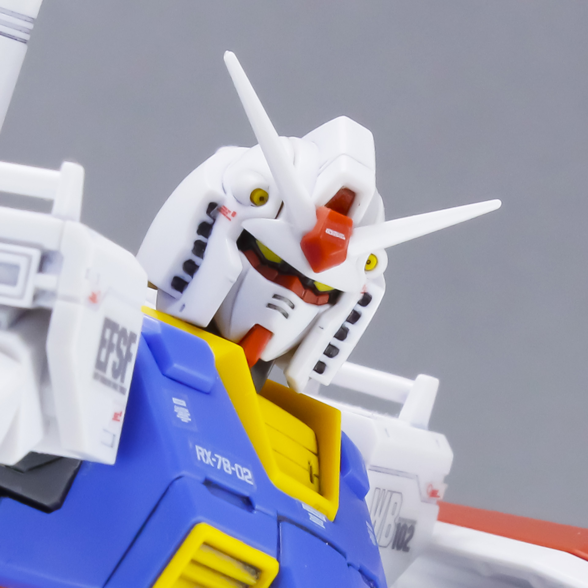 HG 1/144 RX-78-02 ガンダム(GUNDAM THE ORIGIN版 中期型)