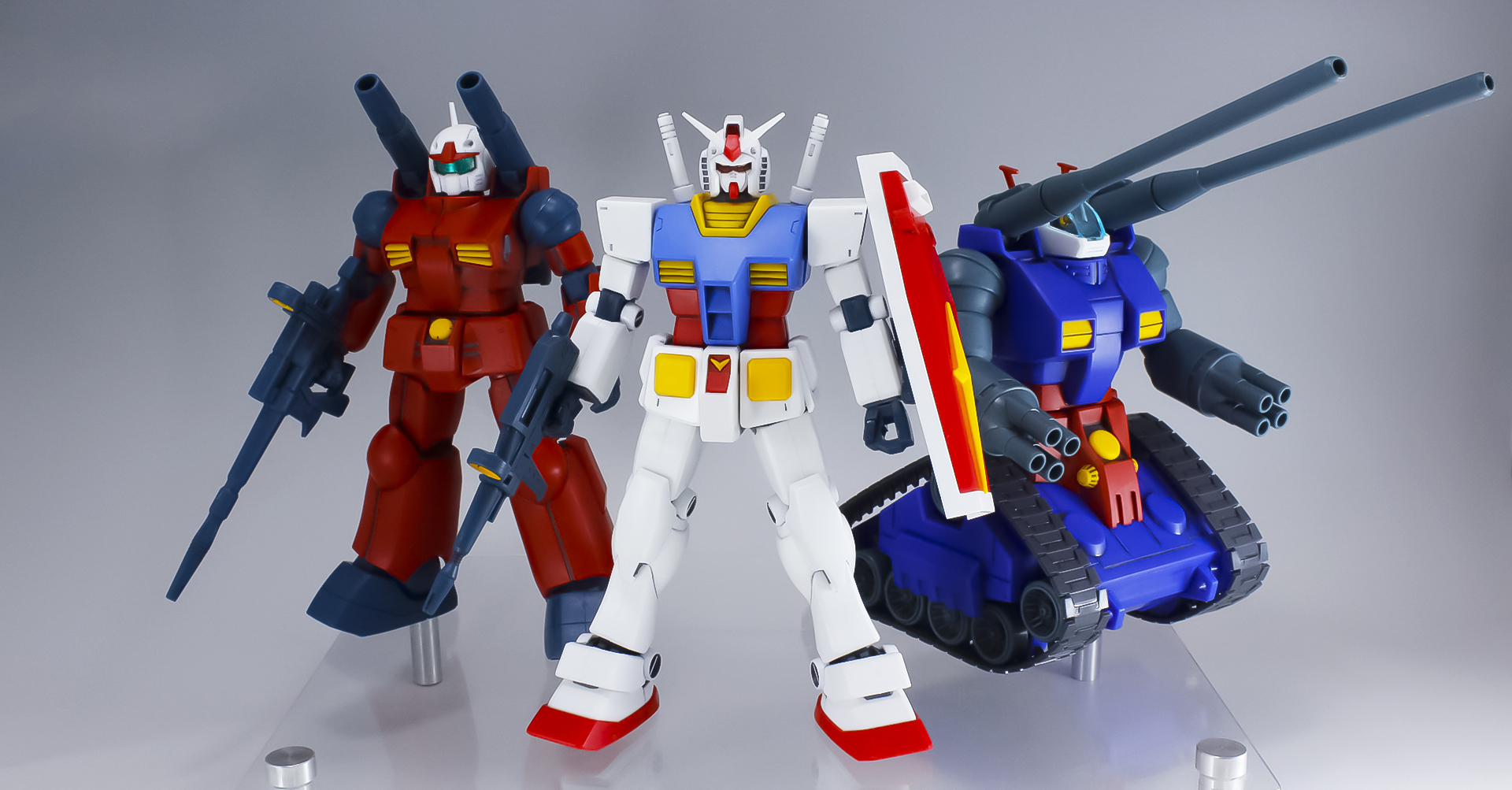 未組立　HG1/144 V作戦セット　ガンダム　ガンキャノン　ガンタンク Amazon | HGUC 1/144 RX-78-2/RX-77-2/RX-75 ガンダムV作戦